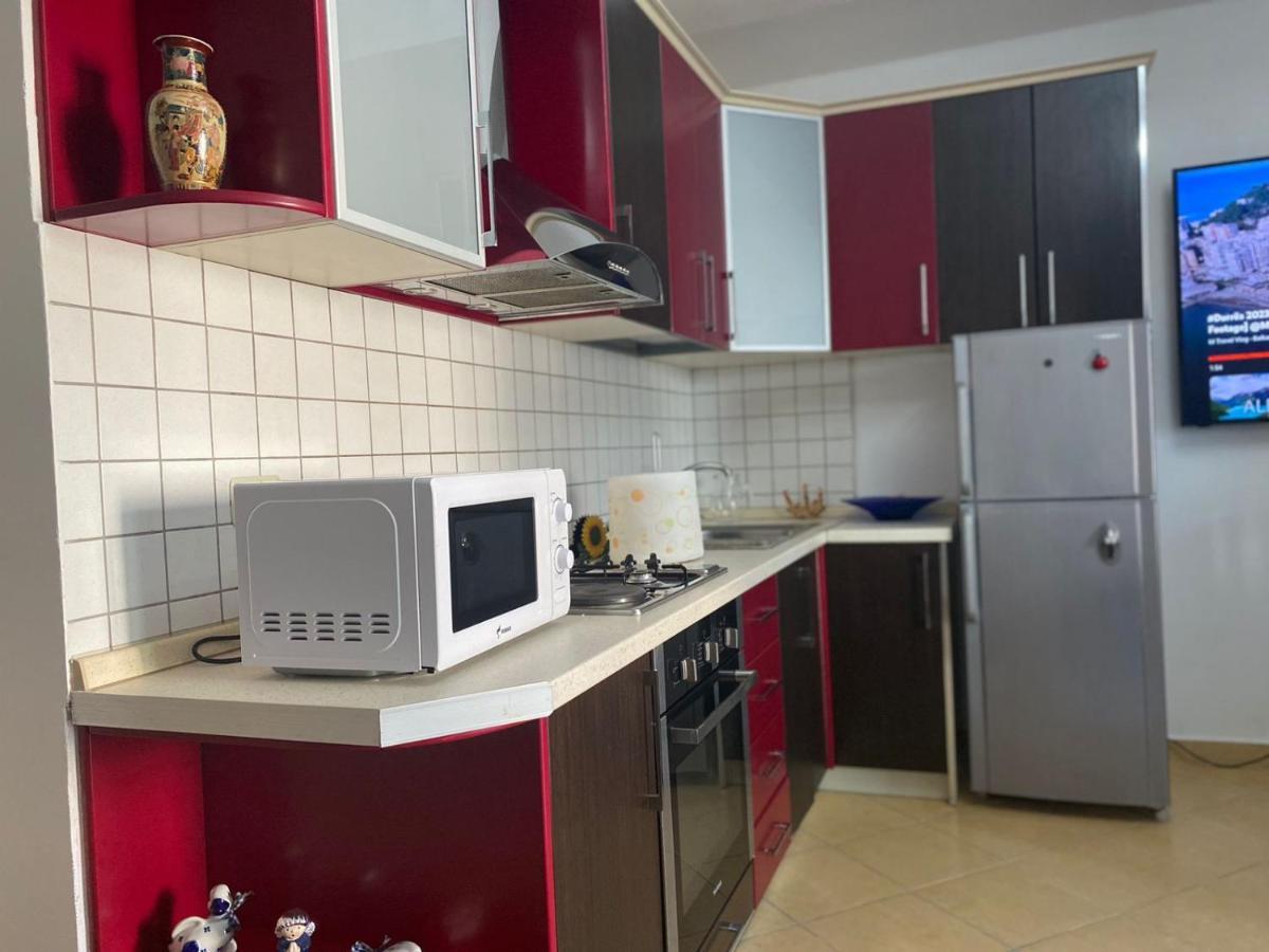 Nicole Apartments Rental Durrës Eksteriør bilde