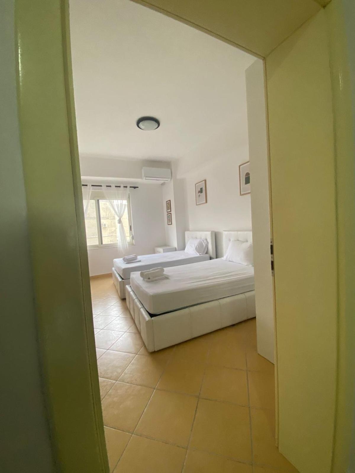 Nicole Apartments Rental Durrës Eksteriør bilde