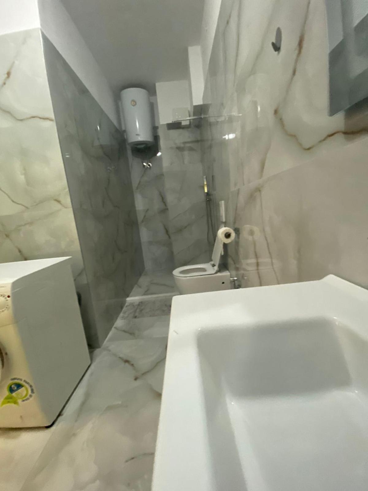 Nicole Apartments Rental Durrës Eksteriør bilde